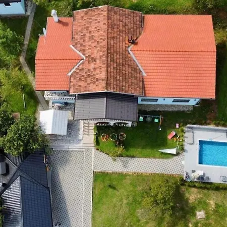 Apartamento Prenociste Sara *