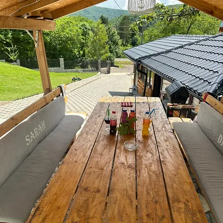 Apartment Prenociste Sara