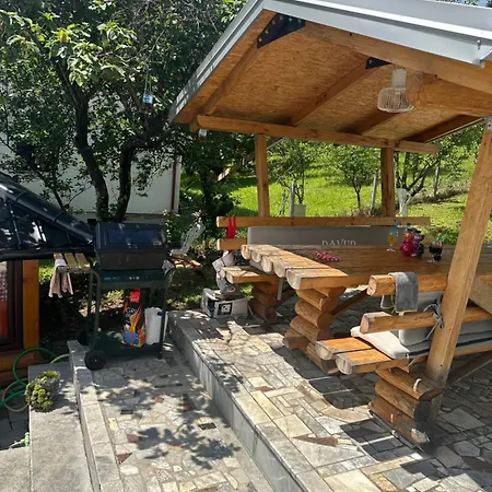 Prenociste Sara דירה Bihać