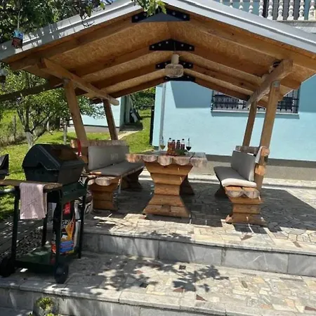 Apartamento Prenociste Sara *