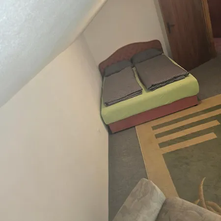 شقة Prenociste Sara