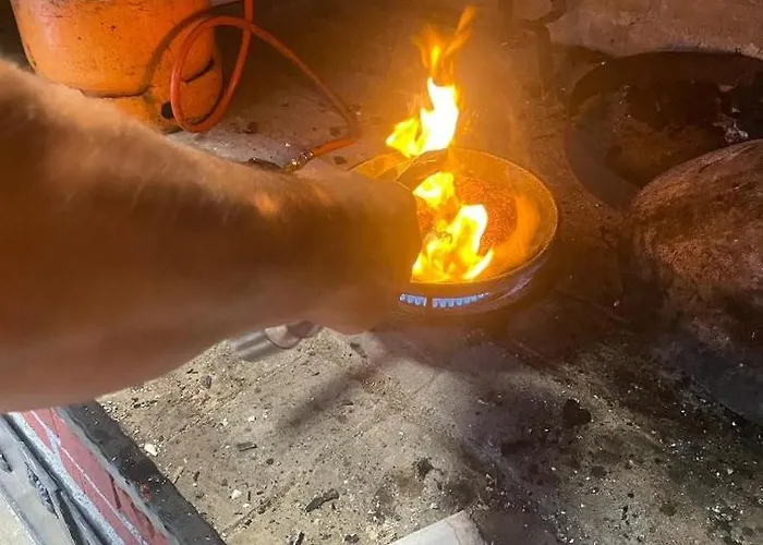 Prenociste Sara * Bihać