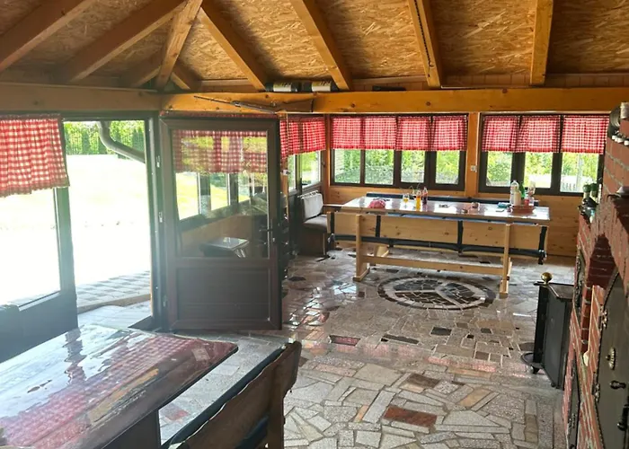 公寓 Prenociste Sara *