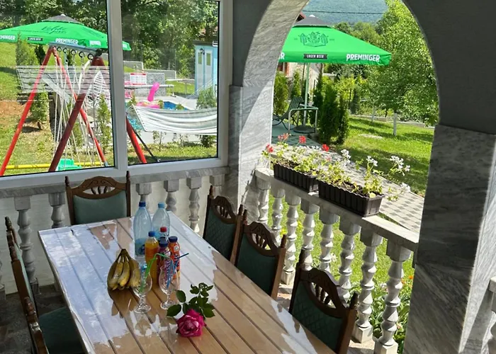 公寓 Prenociste Sara *