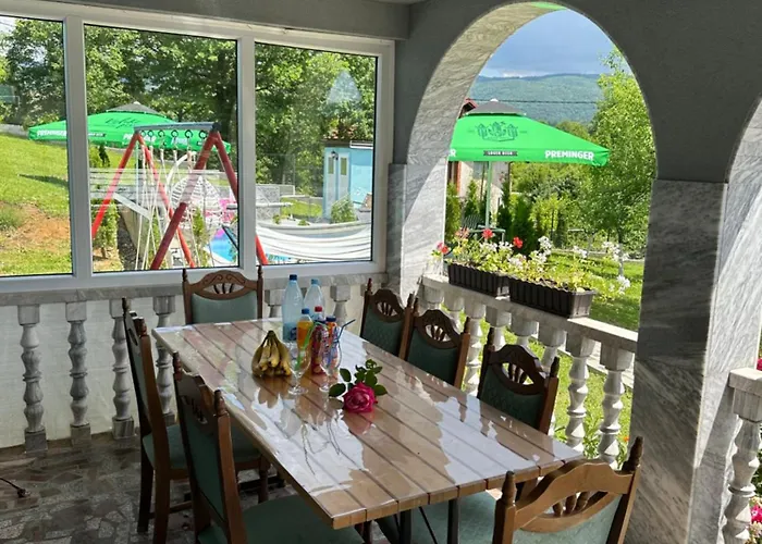 Prenociste Sara 公寓 Bihać