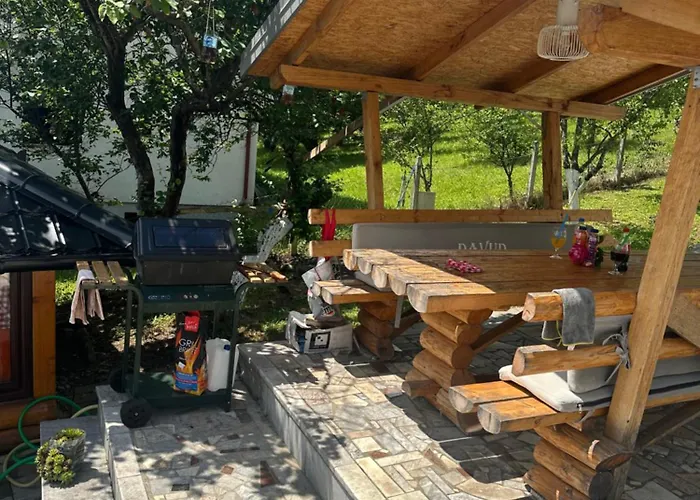 Prenociste Sara 公寓 Bihać