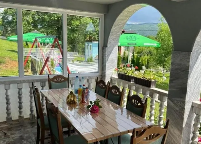 Prenociste Sara 公寓 Bihać